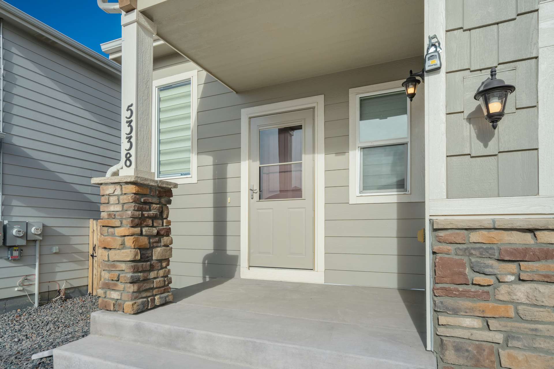 5338 Kingscote Dr-0012