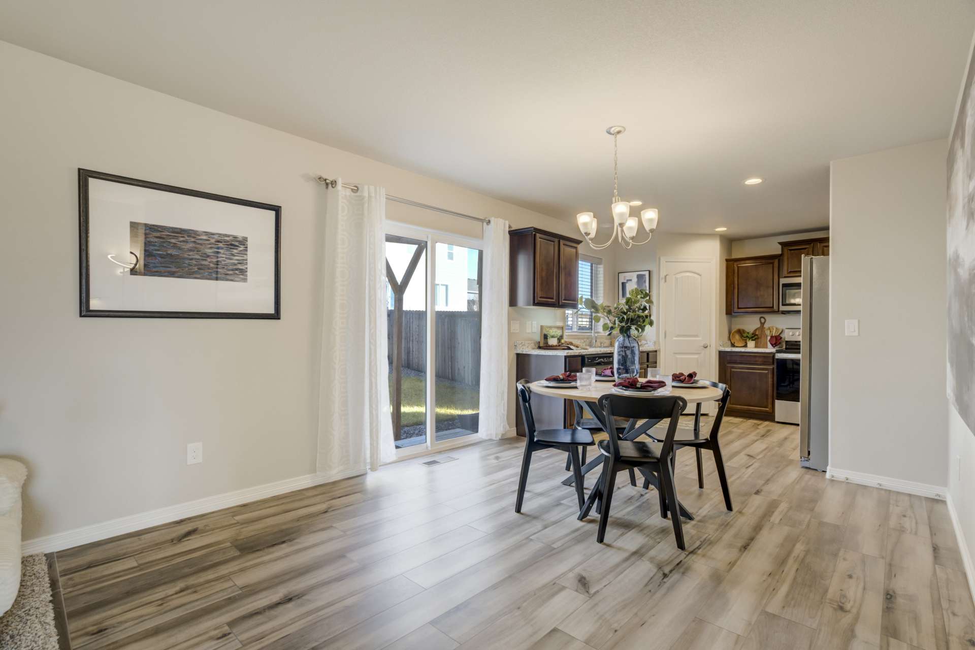 5338 Kingscote Dr-0018