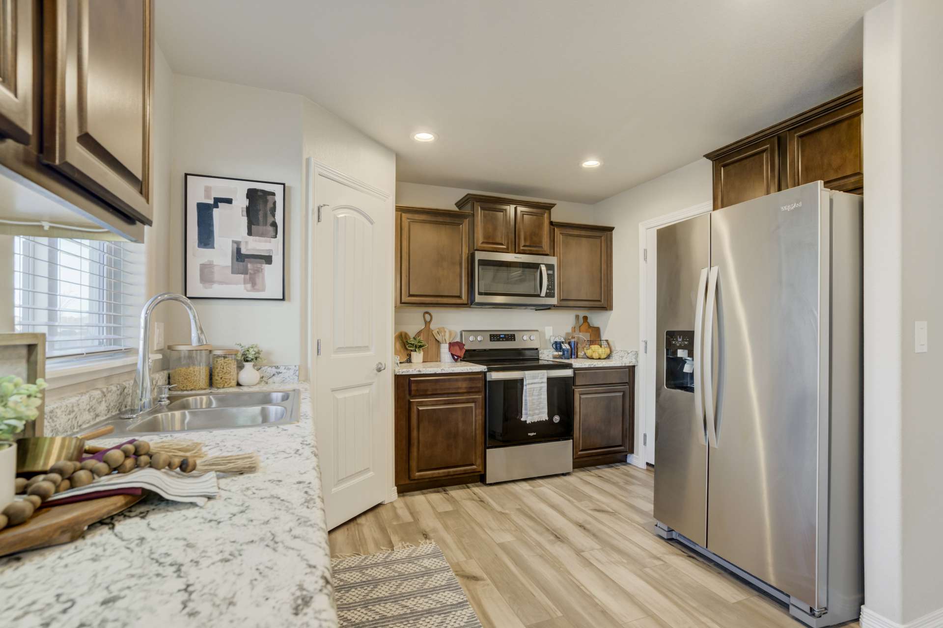 5338 Kingscote Dr-0022