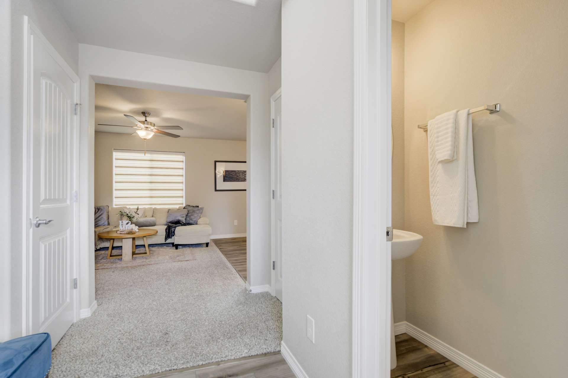 5338 Kingscote Dr-0026