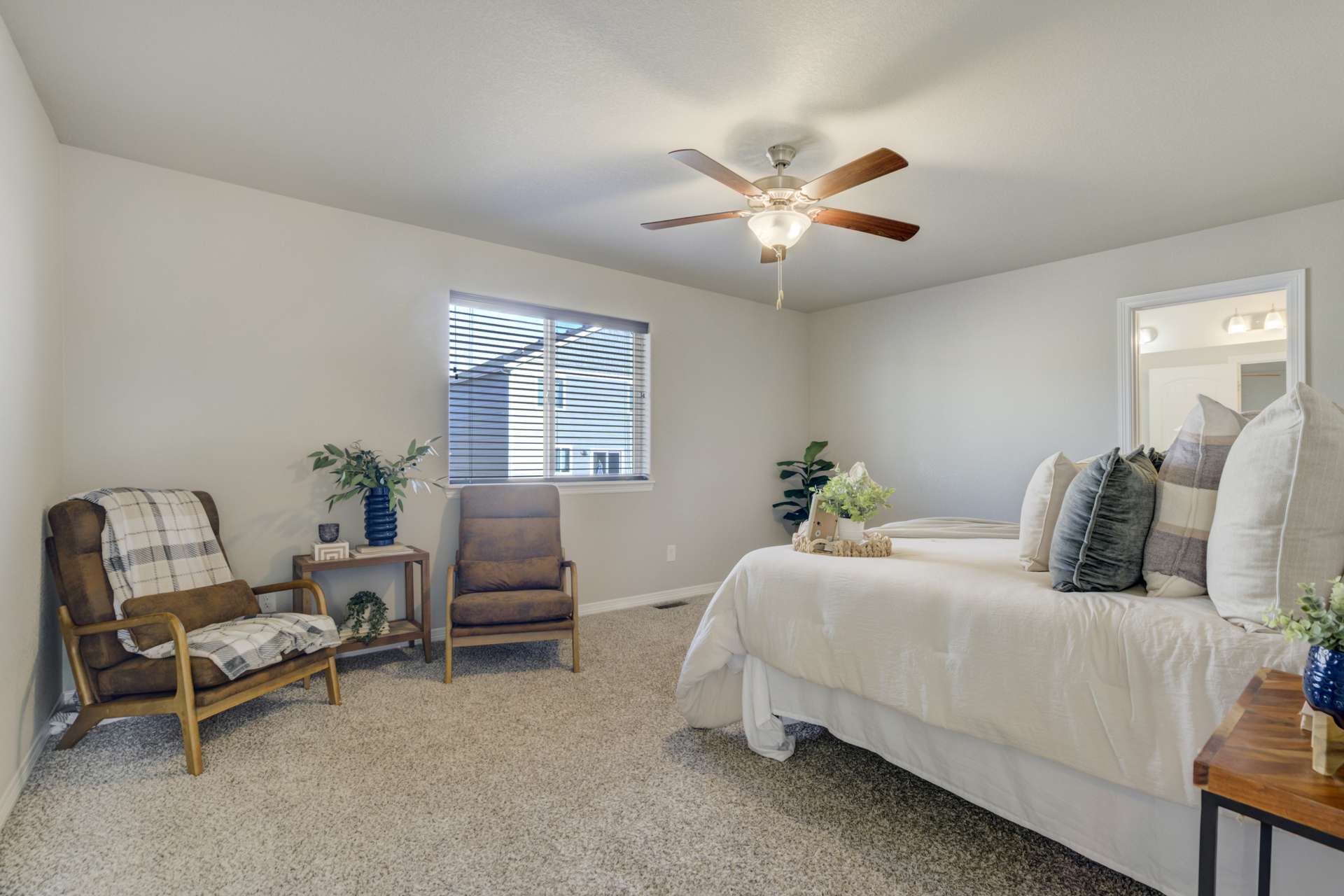 5338 Kingscote Dr-0028