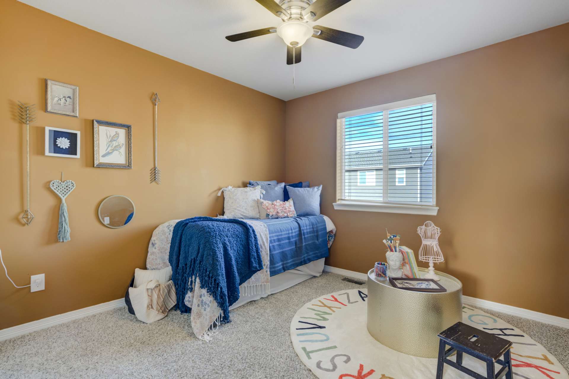 5338 Kingscote Dr-0038